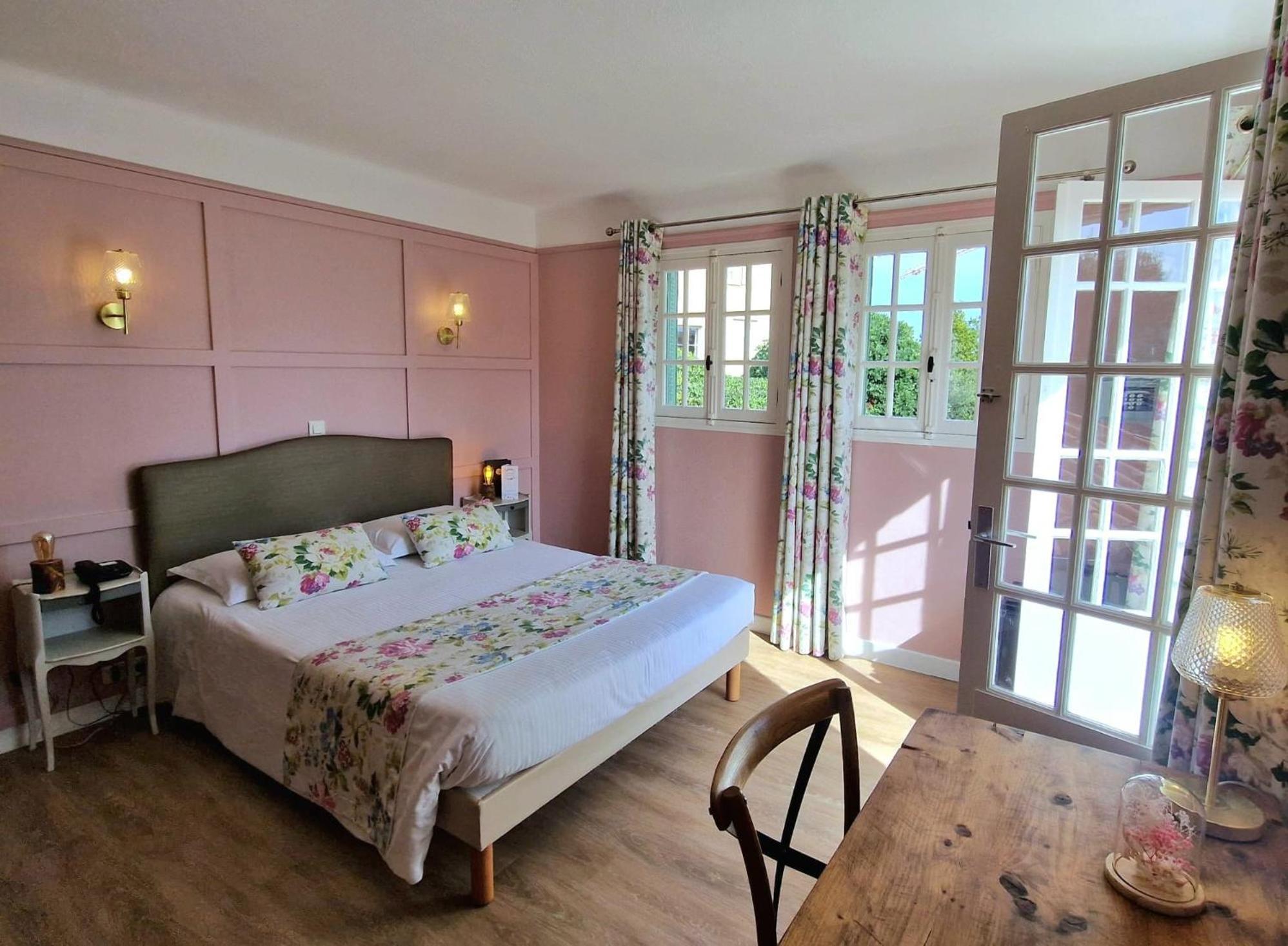 Mas Djoliba Hotel Antibes Phòng bức ảnh