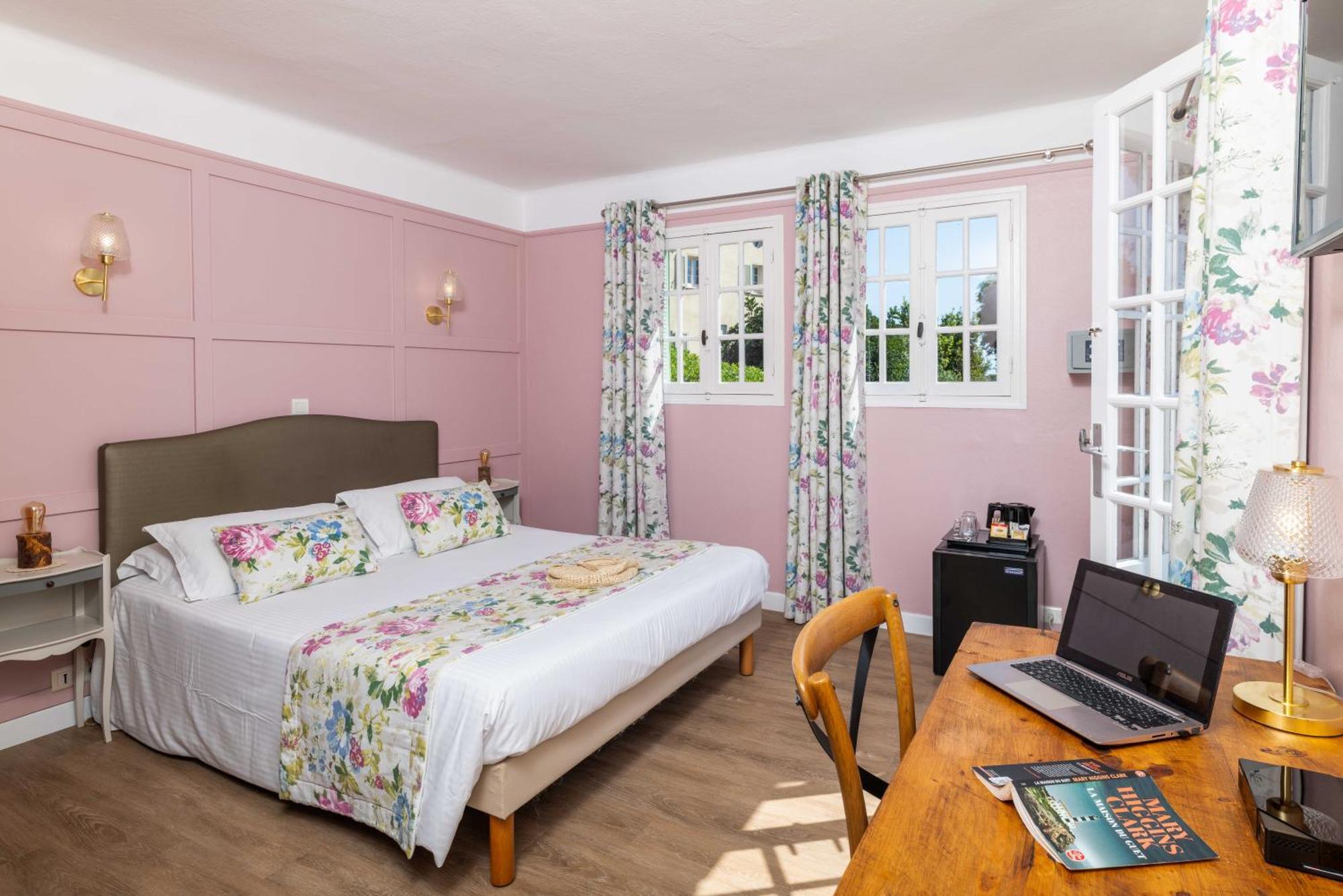 Mas Djoliba Hotel Antibes Phòng bức ảnh