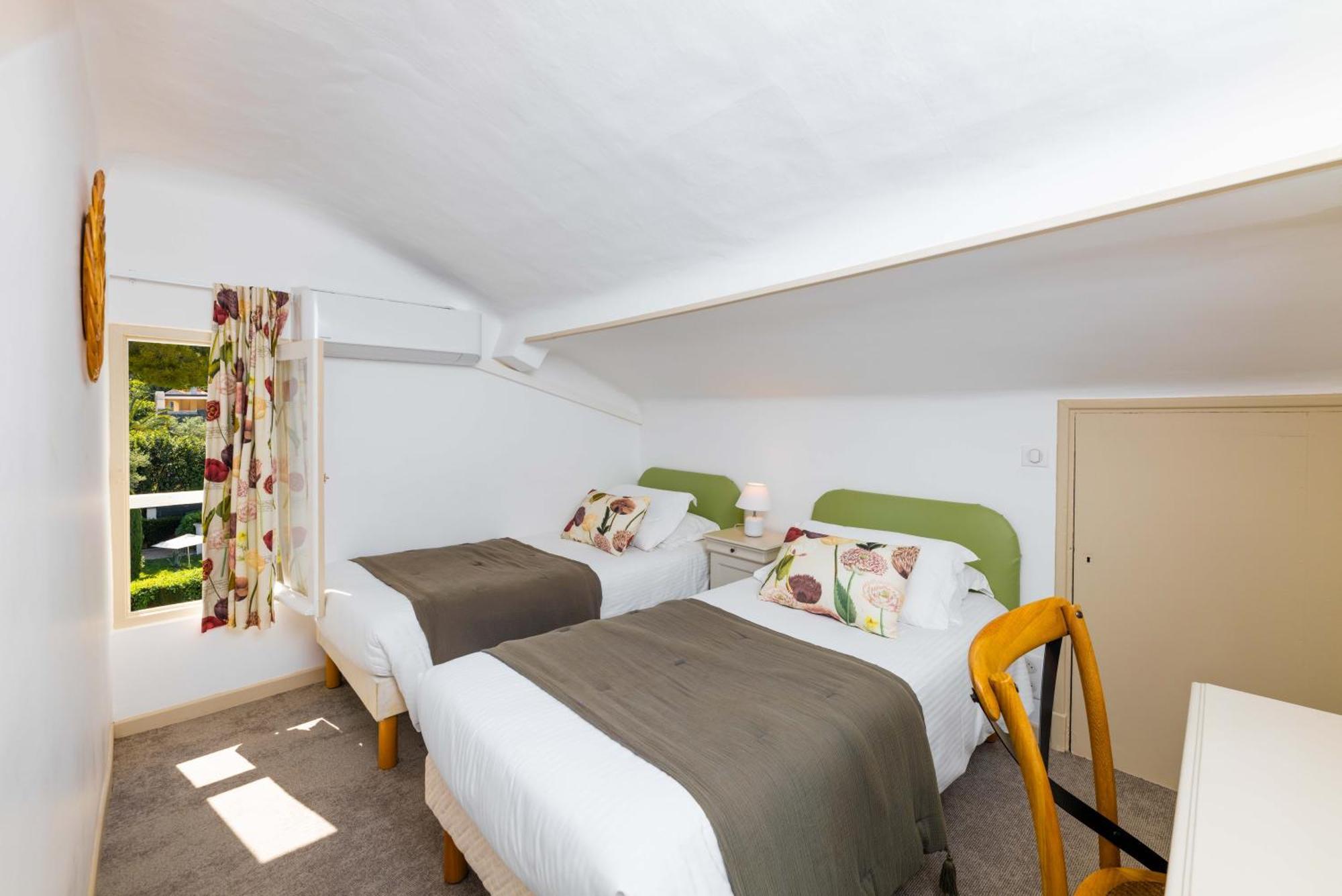Mas Djoliba Hotel Antibes Phòng bức ảnh